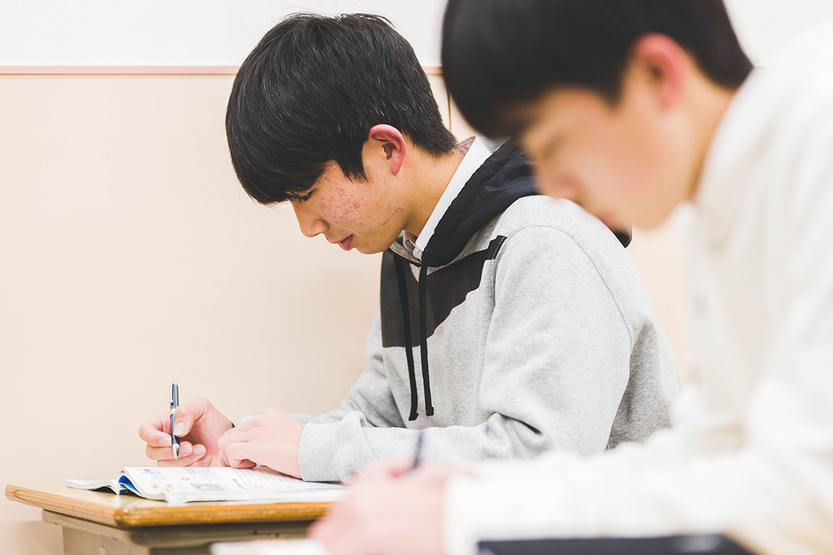 集団指導「EISUゼミナール」とは