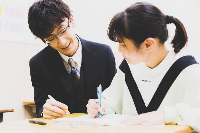 集団指導「EISUゼミナール（小学生）」