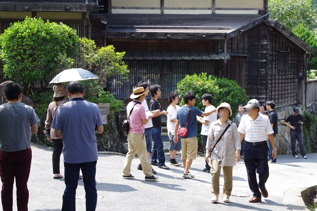 採用情報